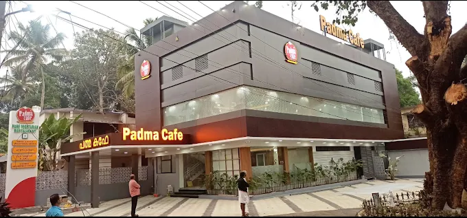 Padma Cafe Veg Restaurant, Pandalam