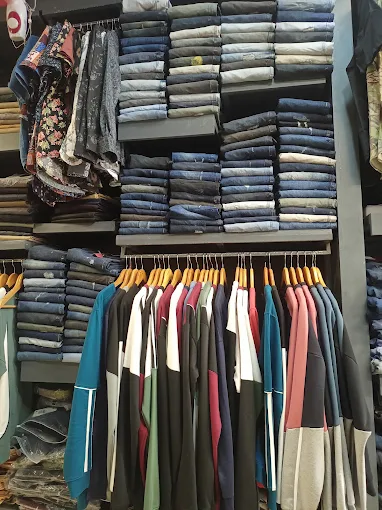 UD MENS FASHION STORE