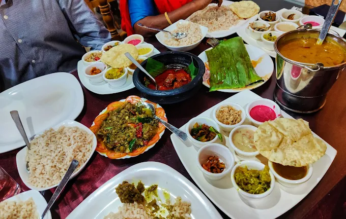 Padma Cafe Veg Restaurant, Pandalam